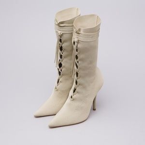 MAKE AN OFFER! RARE Yeezy Season 5 Lace Boot 35/36